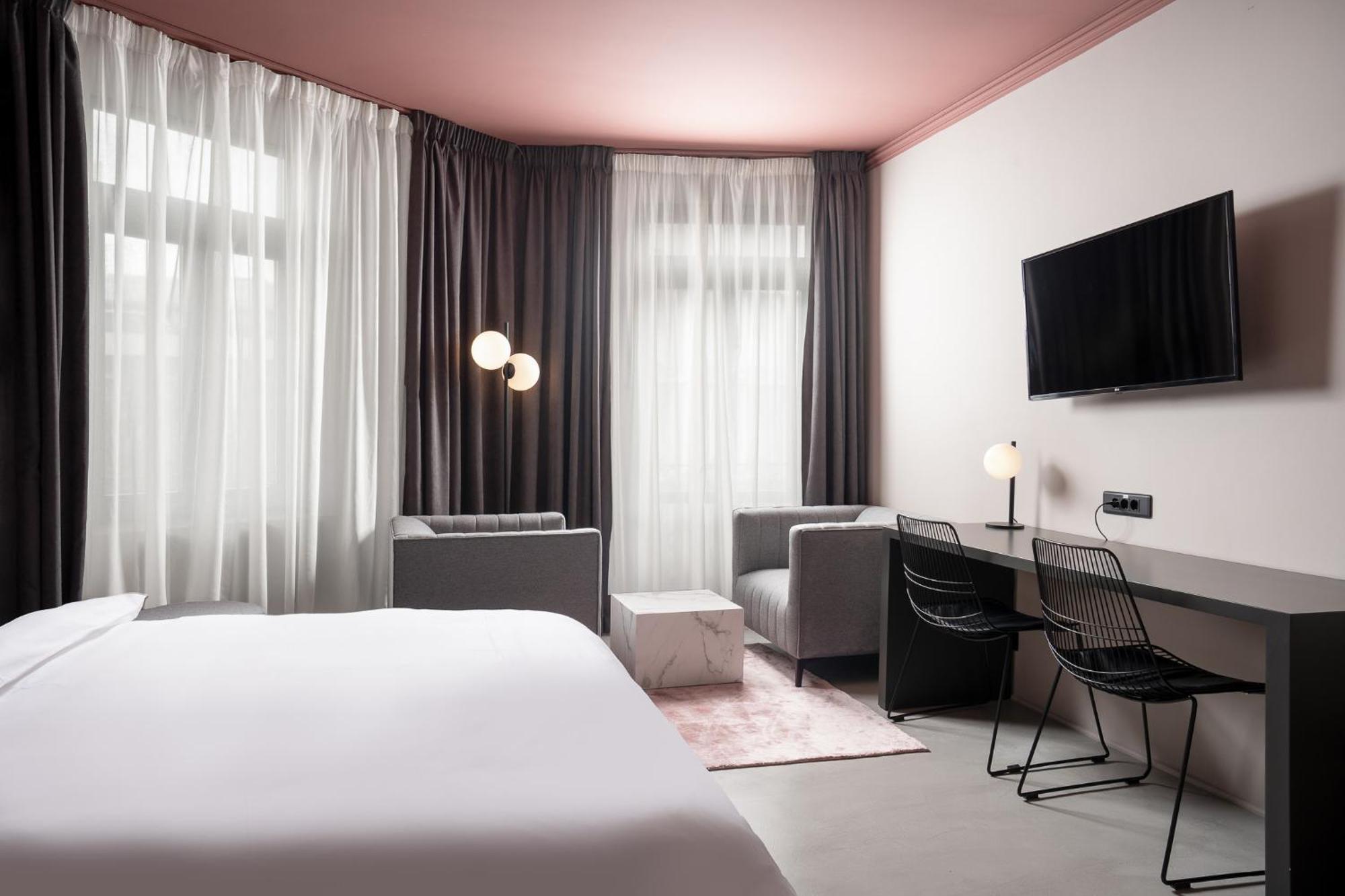 Visionapartments - Contactless Check-in Apartahotel 4*